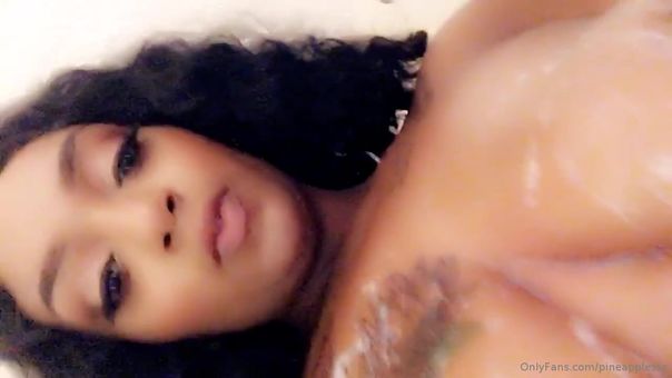 pineapplesss Nahé Úniky OnlyFans Fotka 82